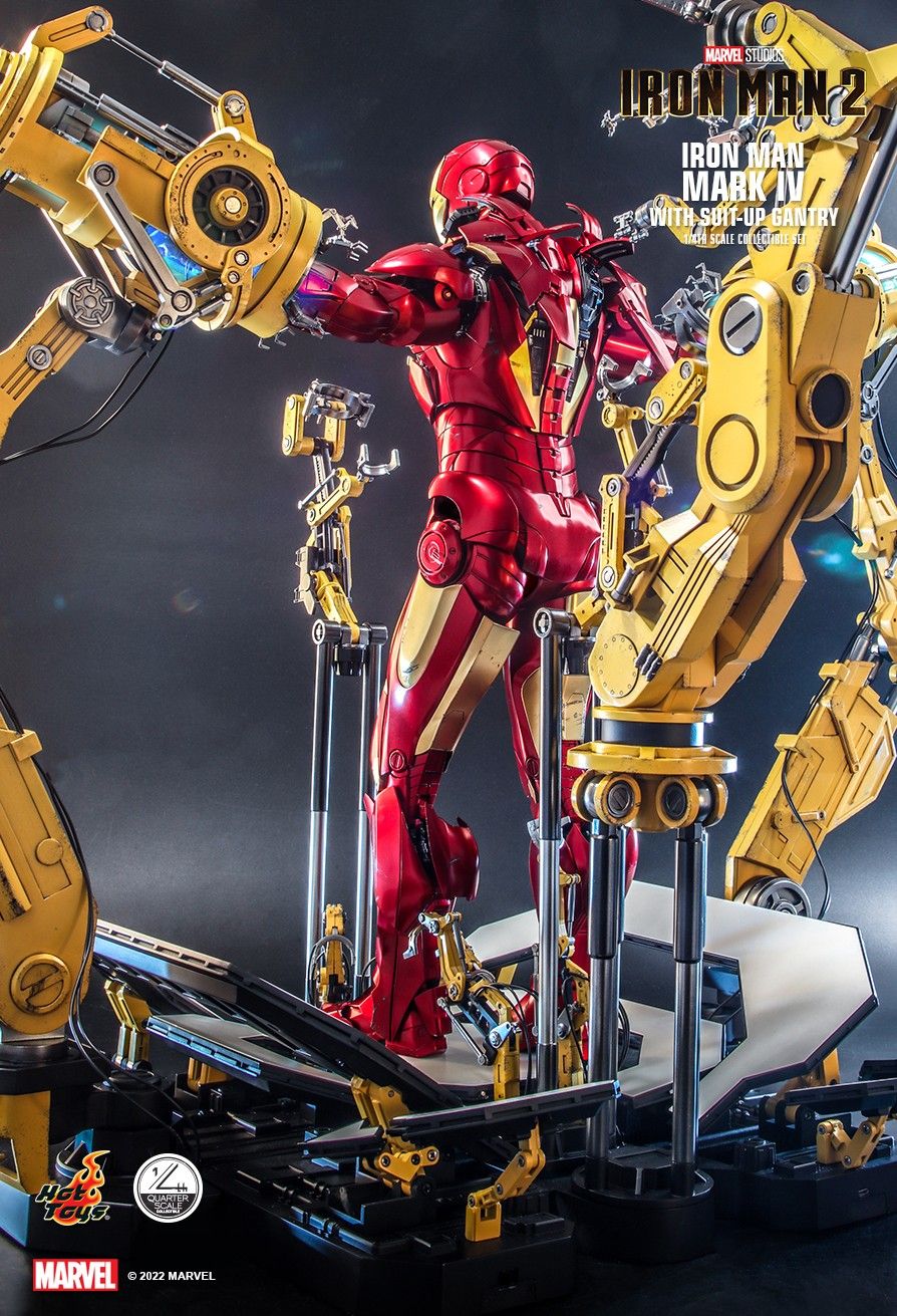 Mark IV with Suit Up Gantry - Iron Man 2