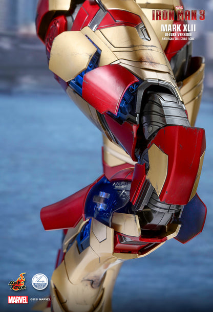 Iron Man Mark 42 - Iron Man 3 (Deluxe Version)